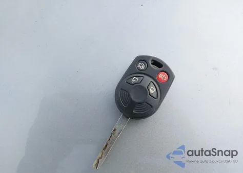 2016 Ford Focus Se z USA, uszkodzony, nr VIN 1FADP3F28GL310239